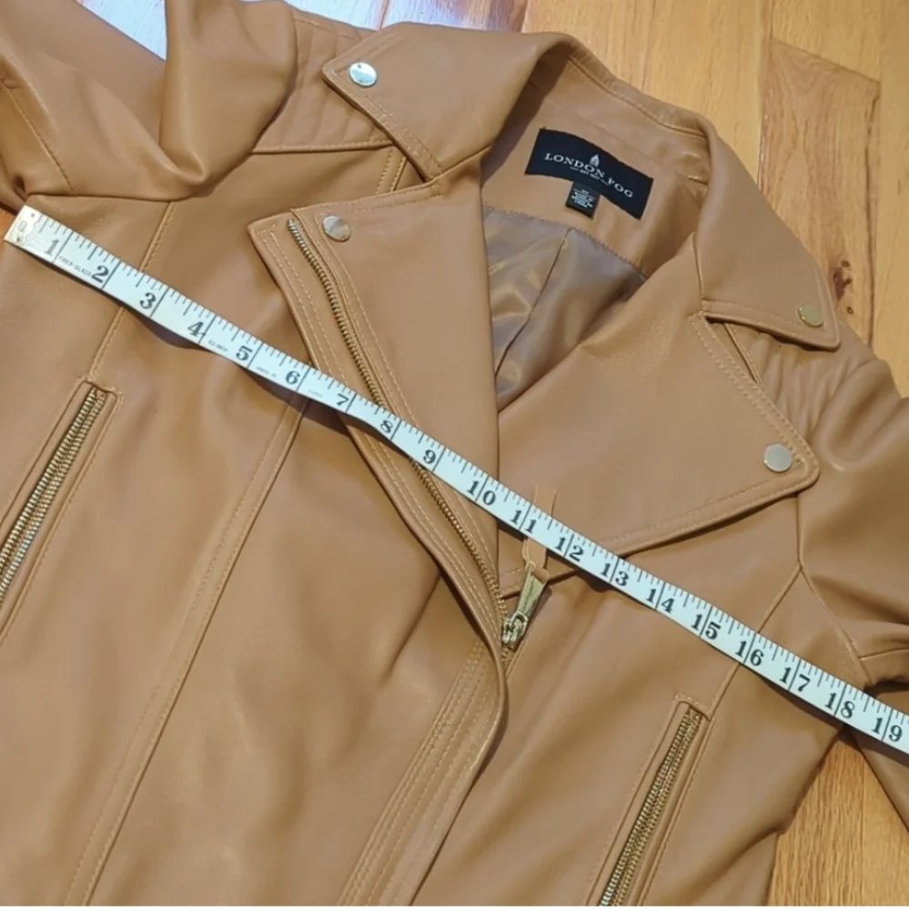 Leather Jacket - Picture 6 of 7